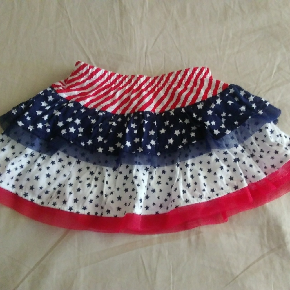2t Stars 🌟 and stripes skirt